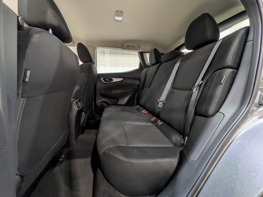 Nissan Qashqai 2023 Gris Val-David - photo #10