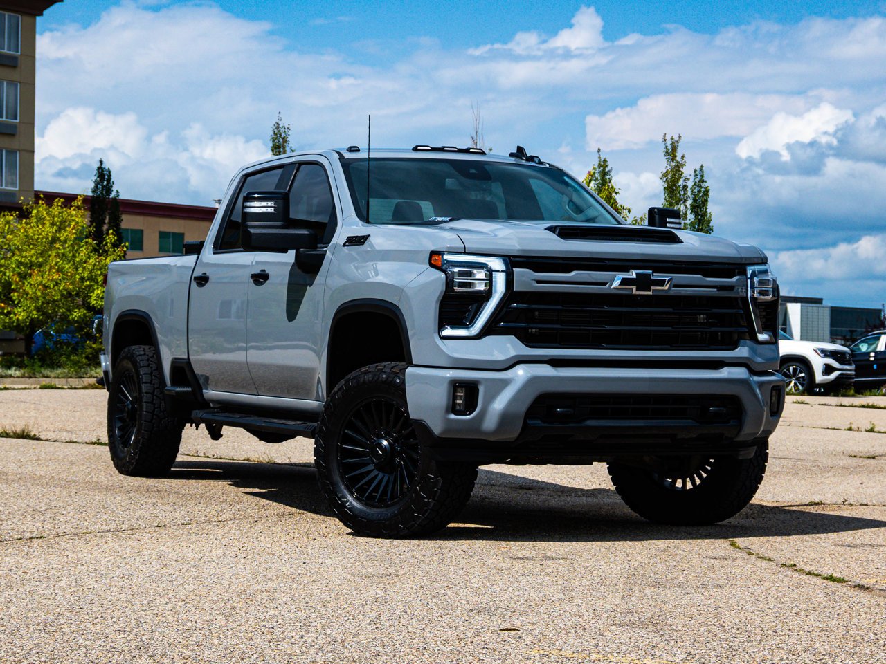 2024 Chevrolet Silverado 3500HD 4WD Crew Cab 159 LT Grey Sherwood Park - photo #1