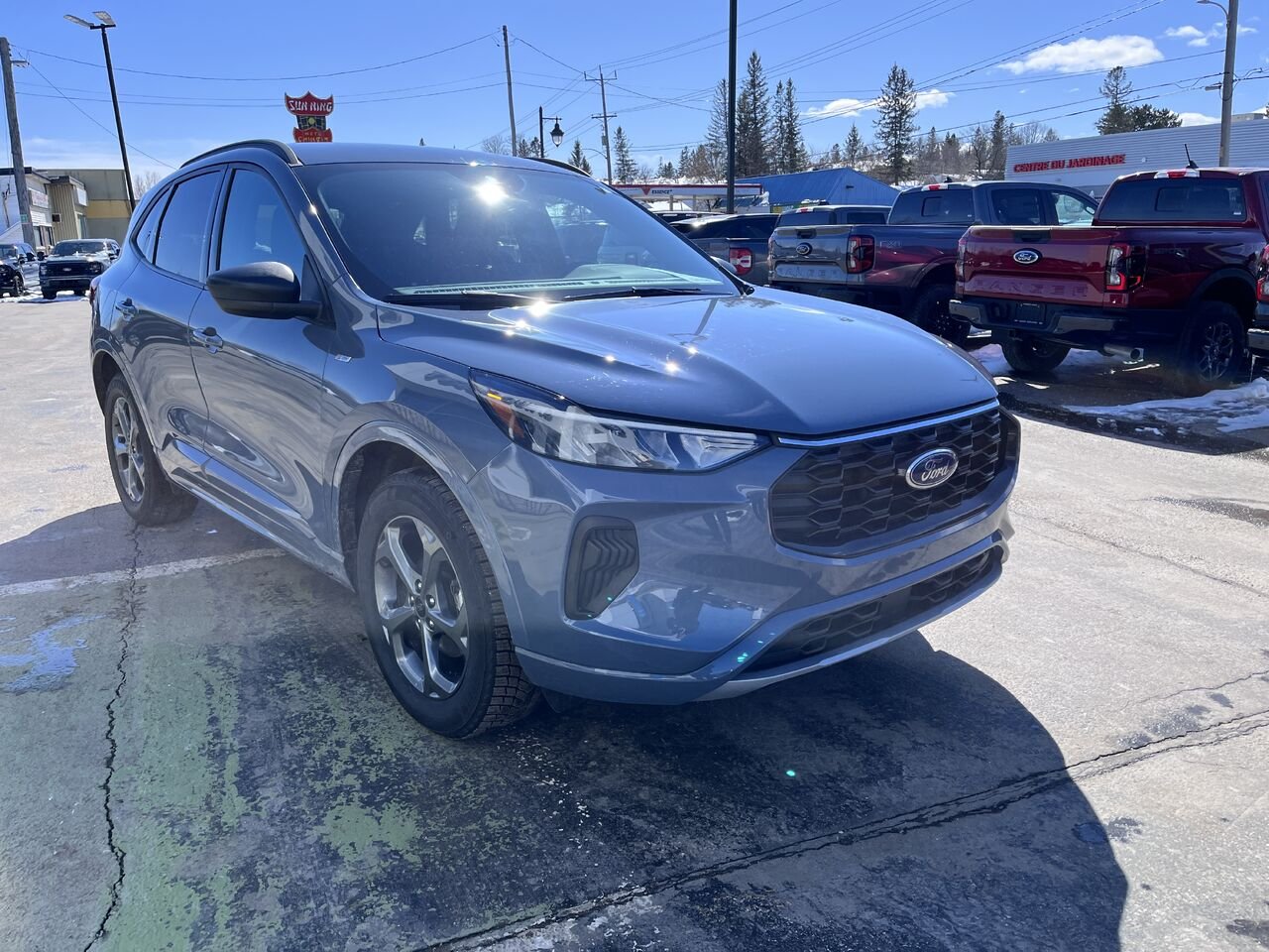 Ford Escape 2024 Bleu Mont-Laurier - photo #2
