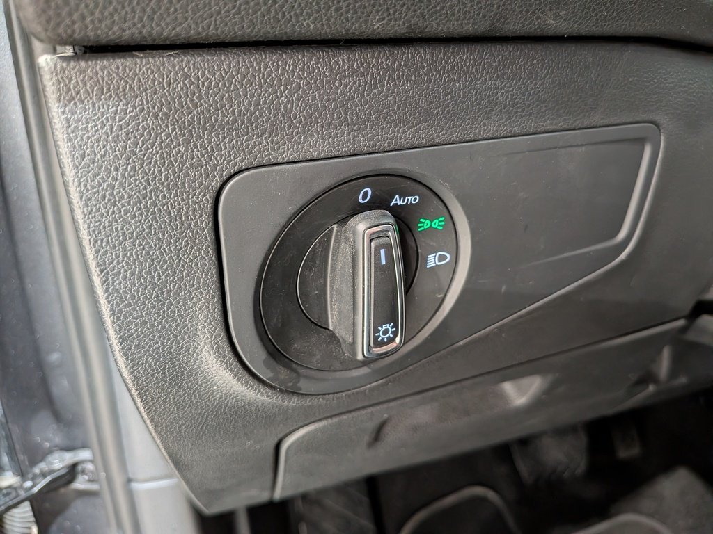Volkswagen Tiguan Comfortline 4MOTION 2024 Gris Val-David - photo #20