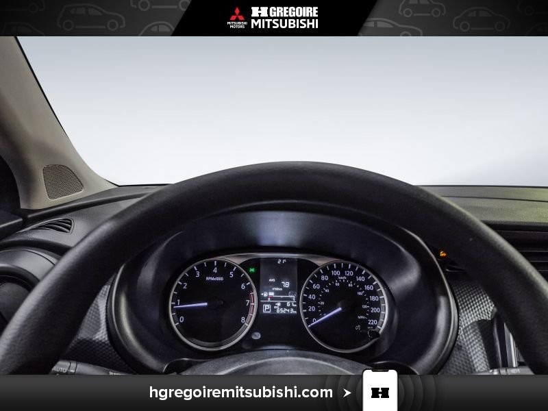 Nissan Kicks 2021 Gris Laval - photo #20