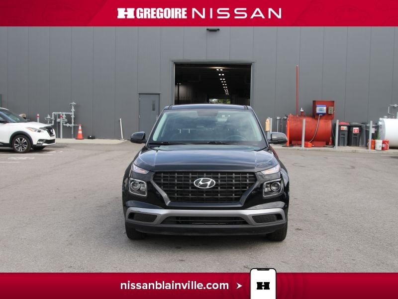Hyundai Venue BE6105 | Essential**camera de recule**carplay 2022 Noir Laval - photo #1