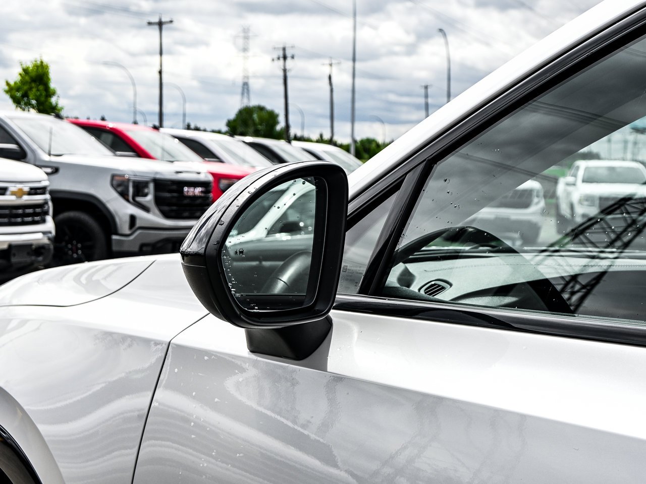 2023 Buick Envision AWD 4dr Essence White Sherwood Park - photo #6