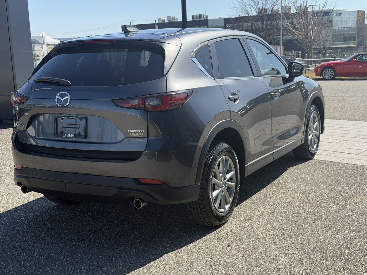 2022 Mazda CX-5 Grey Ste-Marie - photo #4