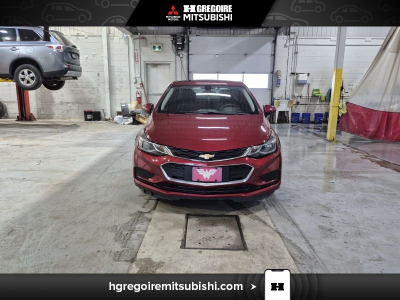 2018 Chevrolet Cruze Brown Laval - photo #1