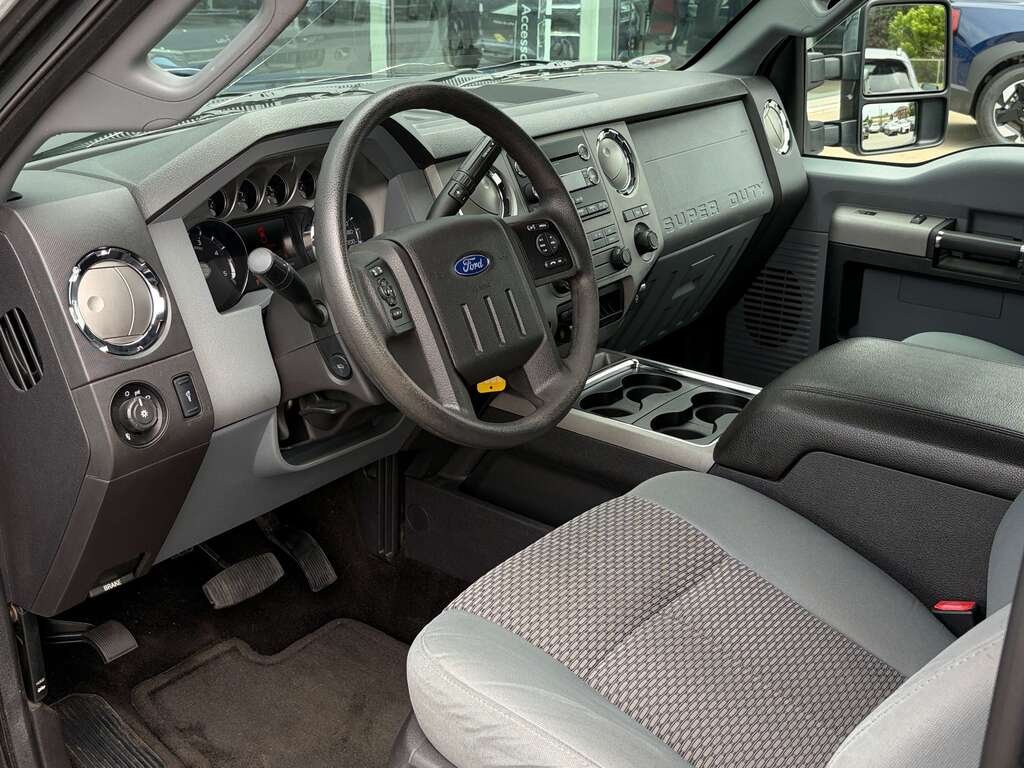 2016 Ford F-350 Blue Gatineau - photo #11