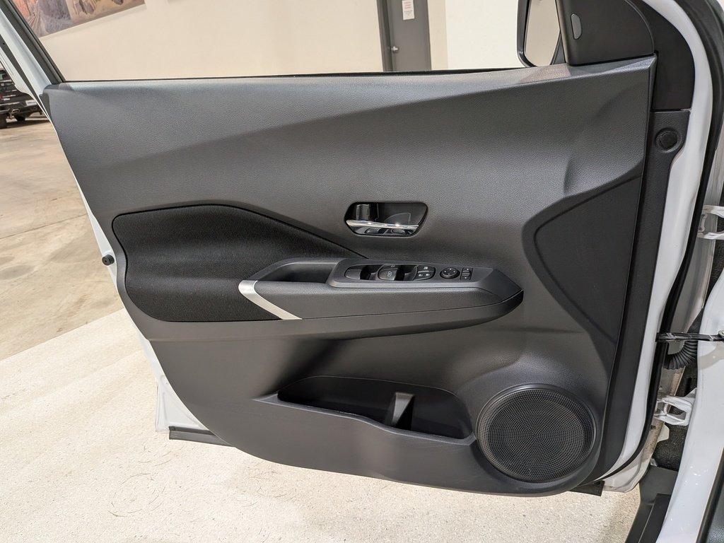 Nissan Kicks SV FWD 2024 Blanc Val-David - photo #31