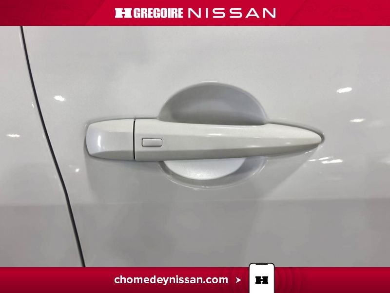 2025 Nissan Sentra White Blainville - photo #12
