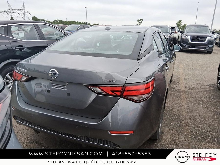 Nissan Sentra SV S6750 2022 Gris