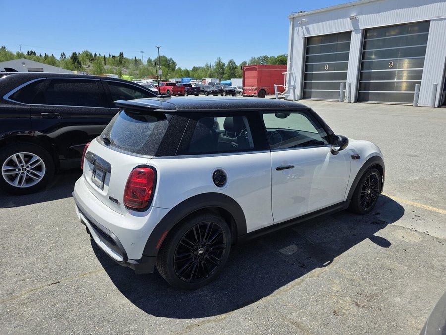 2024 MINI 3 Door 2024