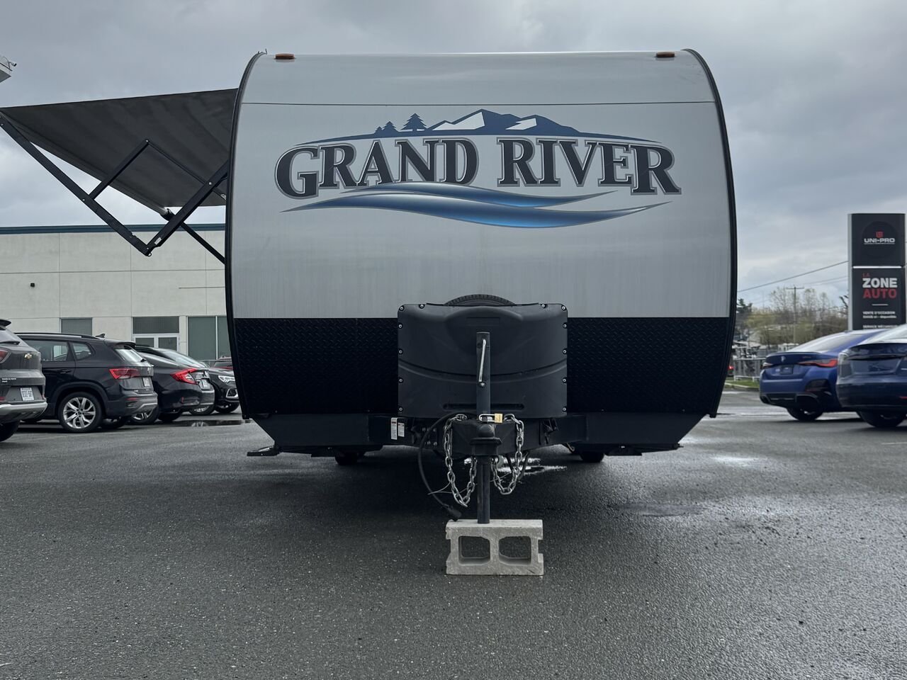 GRAND RIVER 267BH. BUNKHOUSE ULTRALITE SERIES 2019 Blanc Granby - photo #6
