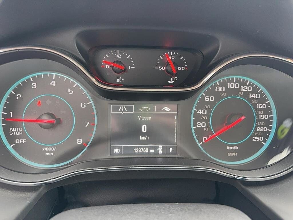 2018 Chevrolet Cruze VIN 1G1BE5SMXJ7122938 Grey Baie-Comeau - photo #12