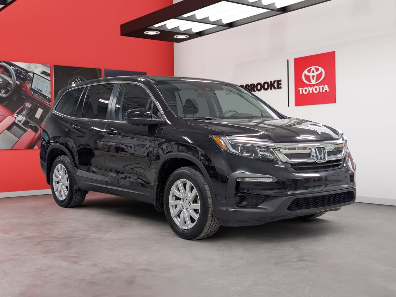 Honda Pilot LX/SIÈGES CHAUFFANTS/CAMÉRA DE RECUL/BLUETOOTH/AC/VITRES ÉLECTRIQUES 2021 Noir Sherbrooke - photo #4