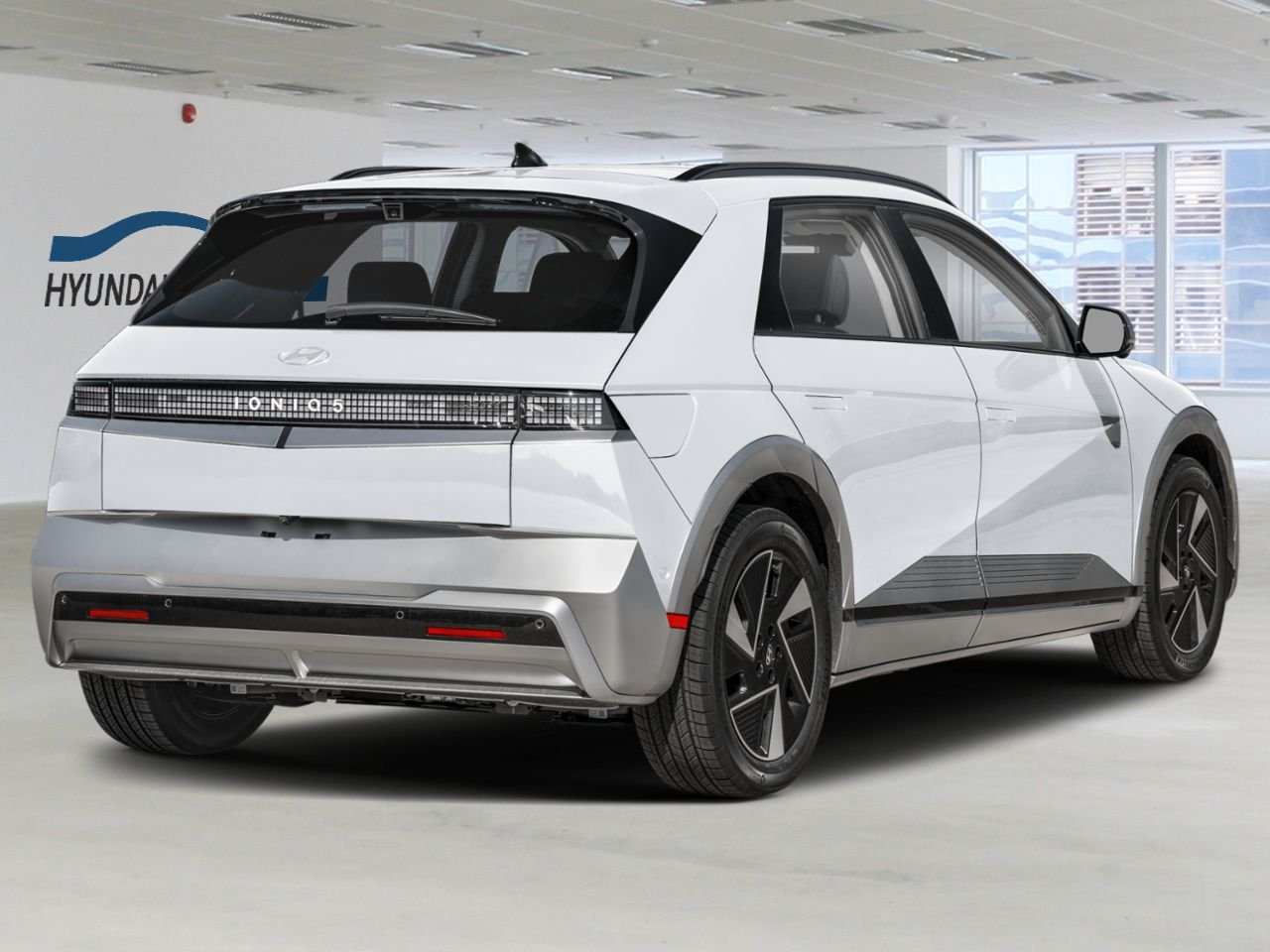 2026 Hyundai IONIQ 5 Atlas White Matte Blainville - photo #2