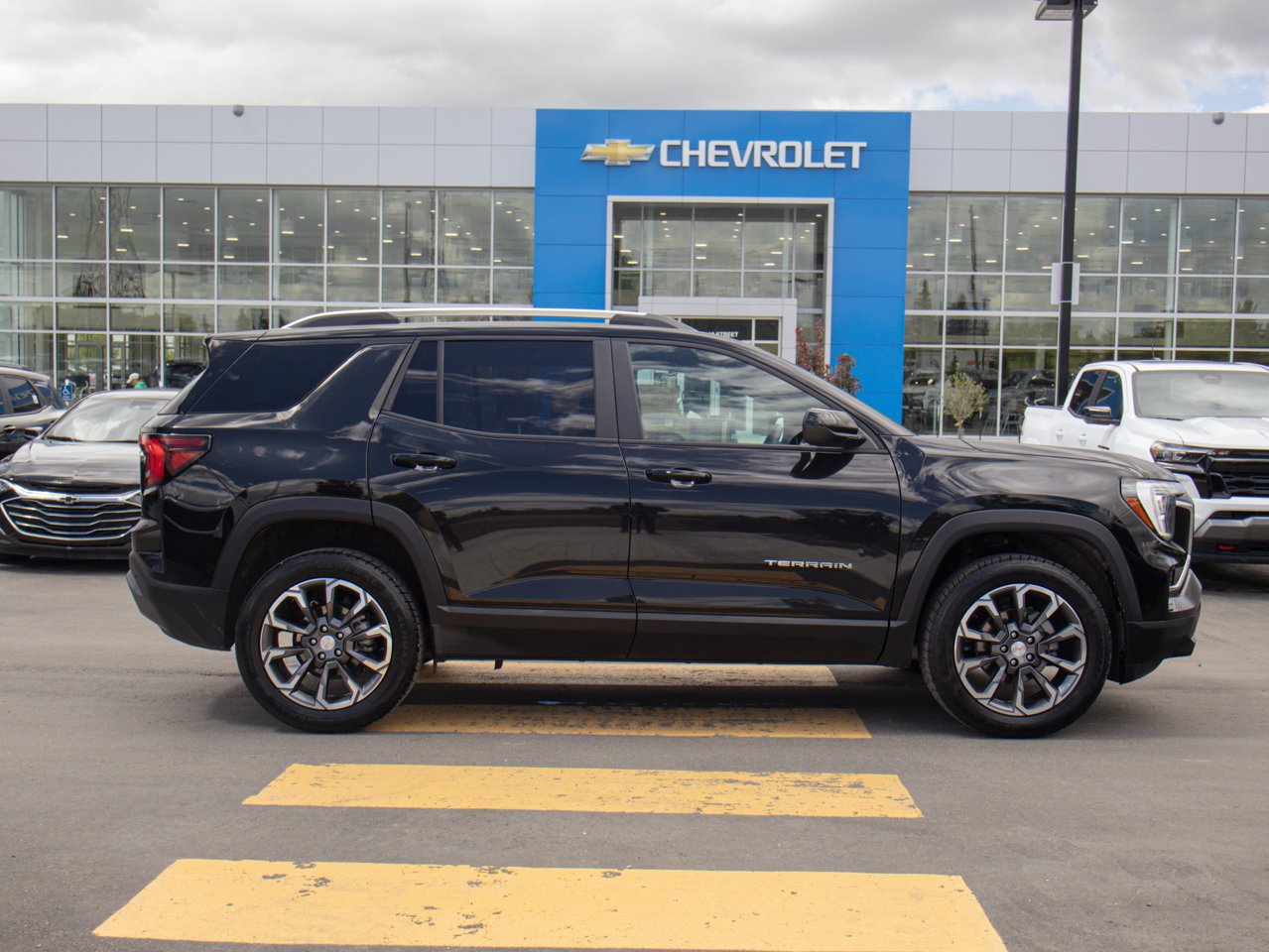 2026 GMC Terrain AWD 4dr Elevation Black Sherwood Park - photo #12