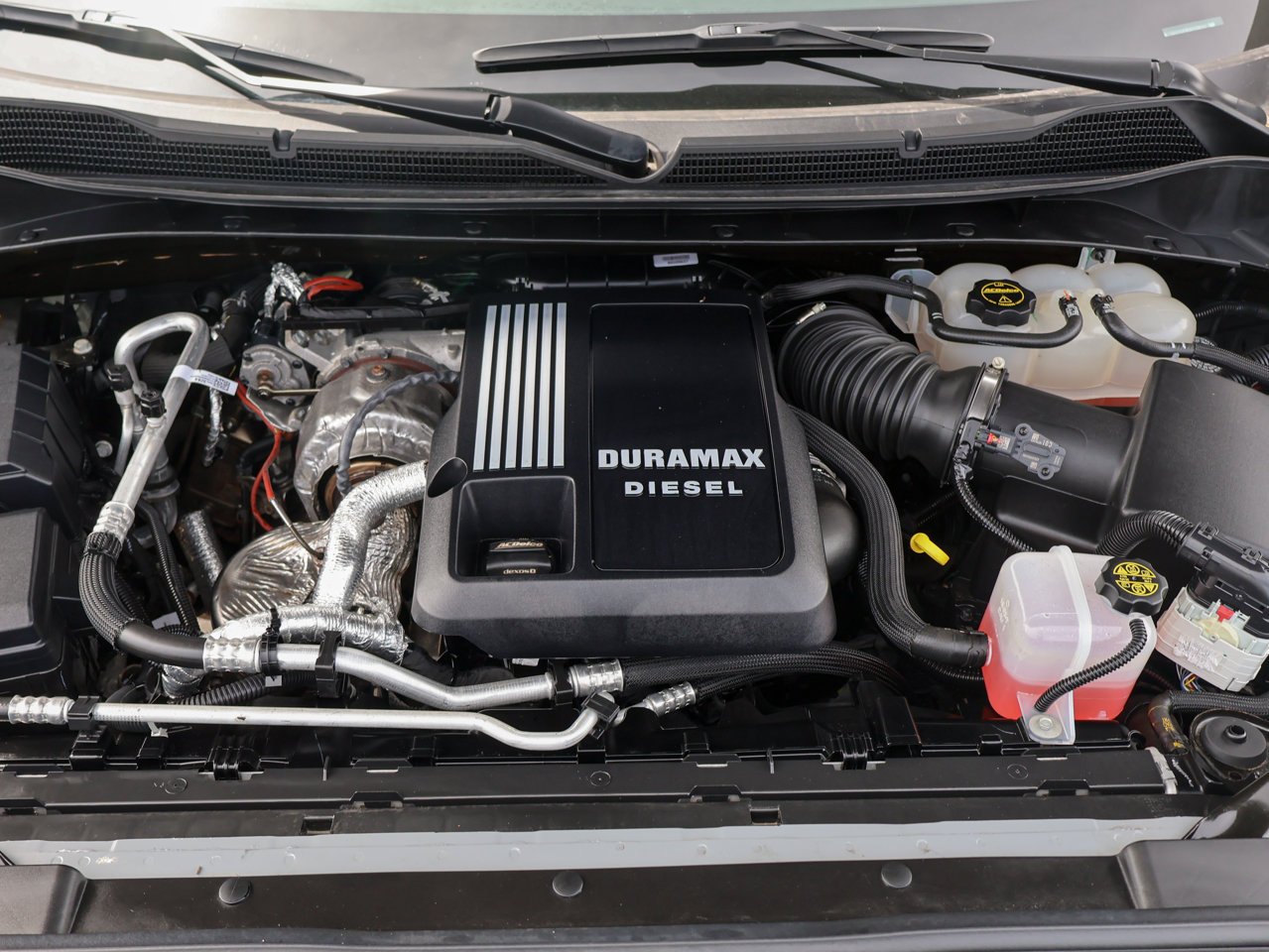 2024 Chevrolet Silverado 1500 4WD Crew Cab 147 Custom Trail Boss Grey Sherwood Park - photo #17