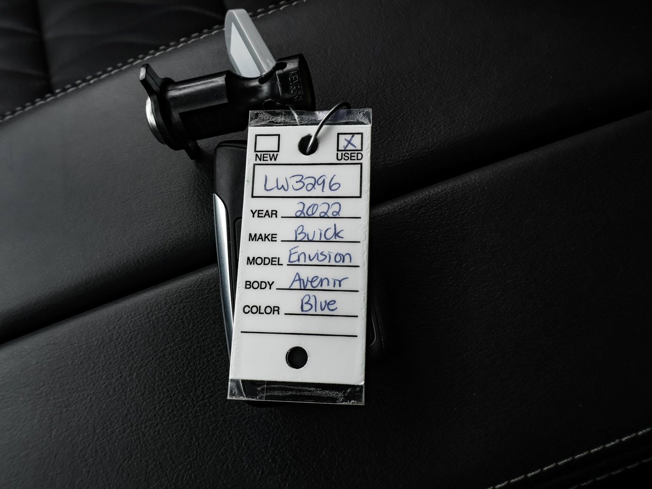 2022 Buick Envision AWD 4dr Avenir Blue Sherwood Park - photo #32