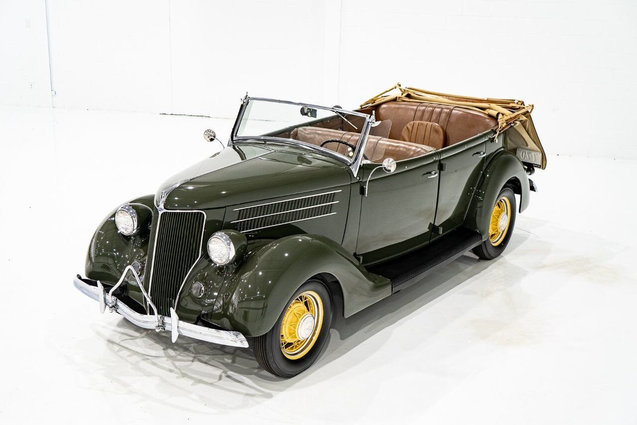 1936 Ford Model 48 Phaeton PRIX EN USD | Beautifully presented in original condition Green Montreal - photo #35