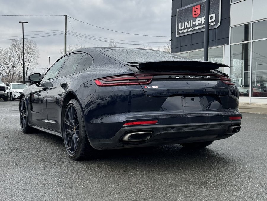 2019 Porsche Panamera 4 Chrono 2019 Blue