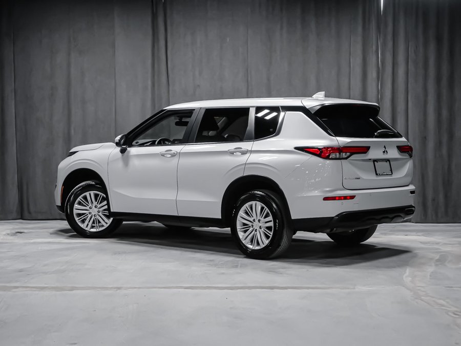 2024 Mitsubishi Outlander ES S-AWC SIEGES CHAUFFANTS APPLE CARPLAY White