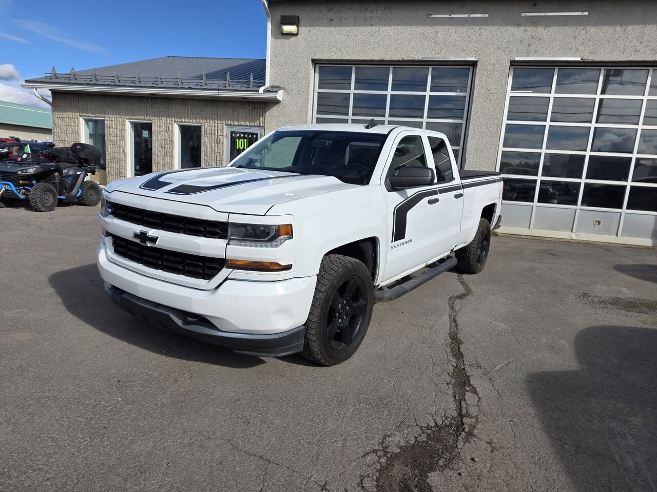 Chevrolet Silverado 1500 2017 Blanc Longueuil, - photo #0