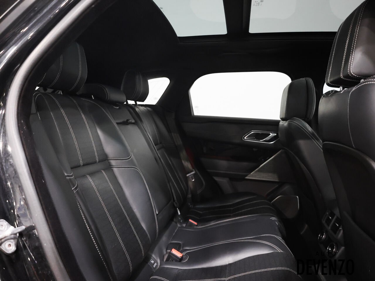 Land Rover Range Rover Velar 2018 Noir Saint-Eustache - photo #9