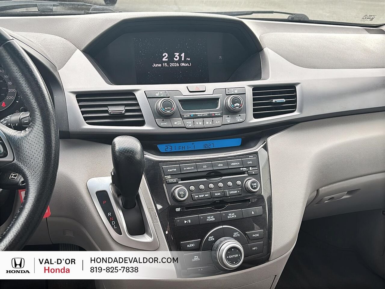 Honda Odyssey Familiale tourisme. 4 portes avec RES et Navi 2013 Gris Val-d'Or - photo #9