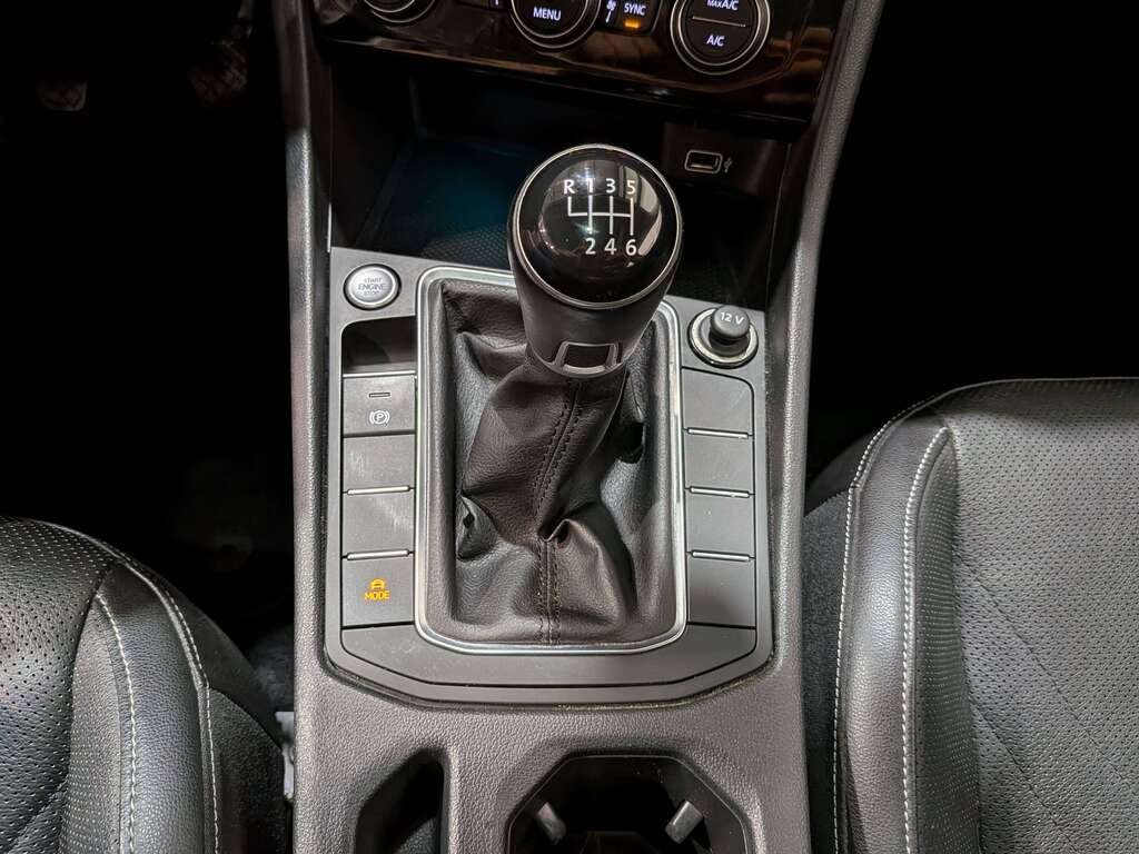 2019 Volkswagen Jetta Execline Manual Grey Val-David - photo #28