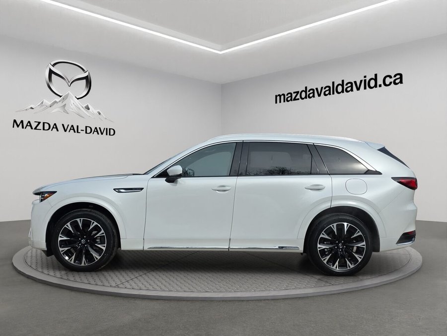 2026 Mazda CX-90 MHEV Signature, 7 passagers, Mode hybride, awd, Toit ouvrant pano, Écran 360 Platinum Quartz Metallic