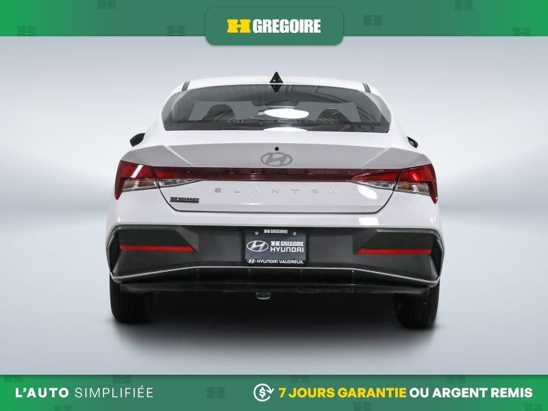 Hyundai Elantra 821717 | Essential | Carplay | Lane Assist | 3.99% 2025 Blanc Laval - photo #7