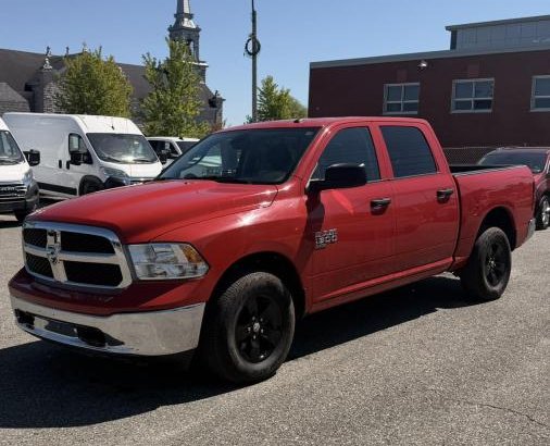 RAM 1500 Classic 2023 2023 Rouge