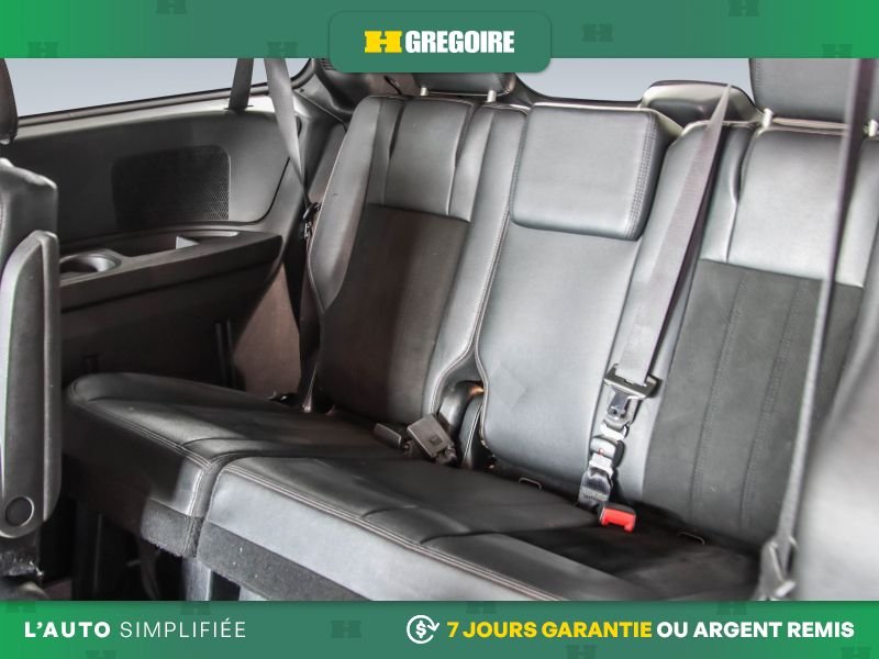 Dodge GR Caravan 821265 | Premium Plus AUTO A/C MAGS CUIR CAM RECUL BLUETOOT 2020 Gris Laval - photo #26