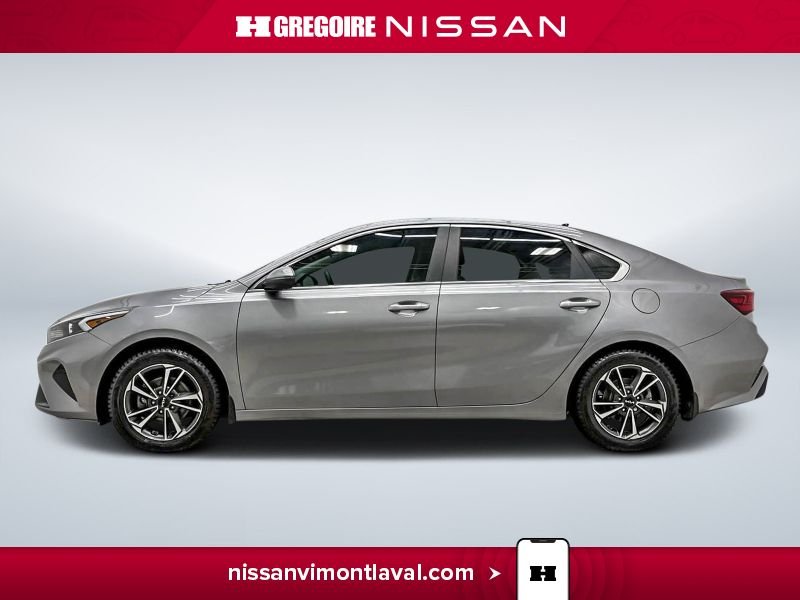 2023 Kia Forte Grey Laval - photo #4