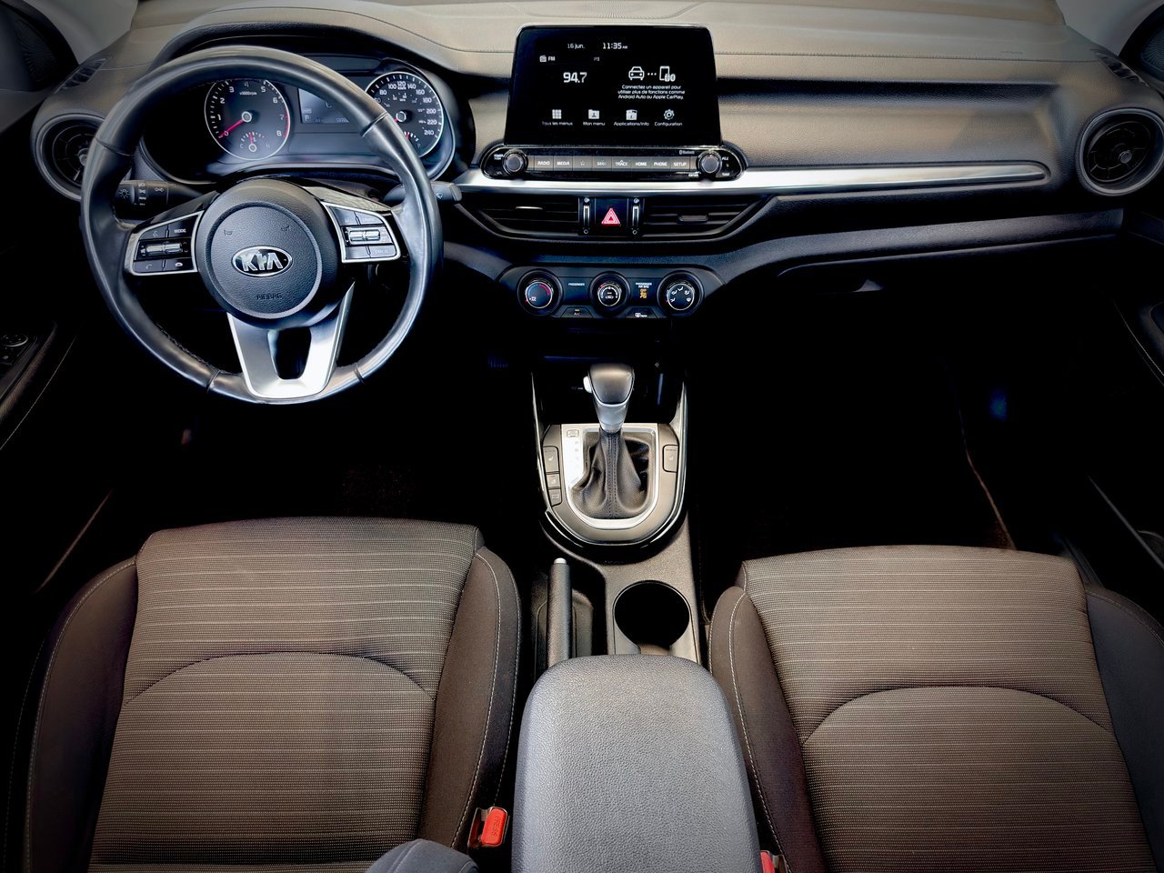 2020 Kia Forte White Notre-Dame-des-Prairies - photo #14