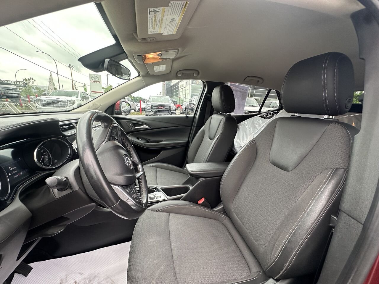 BUICK ENCORE GX PREFERRED Privilégiée 4 portes TI 2023 CINABRE M Gatineau - photo #3