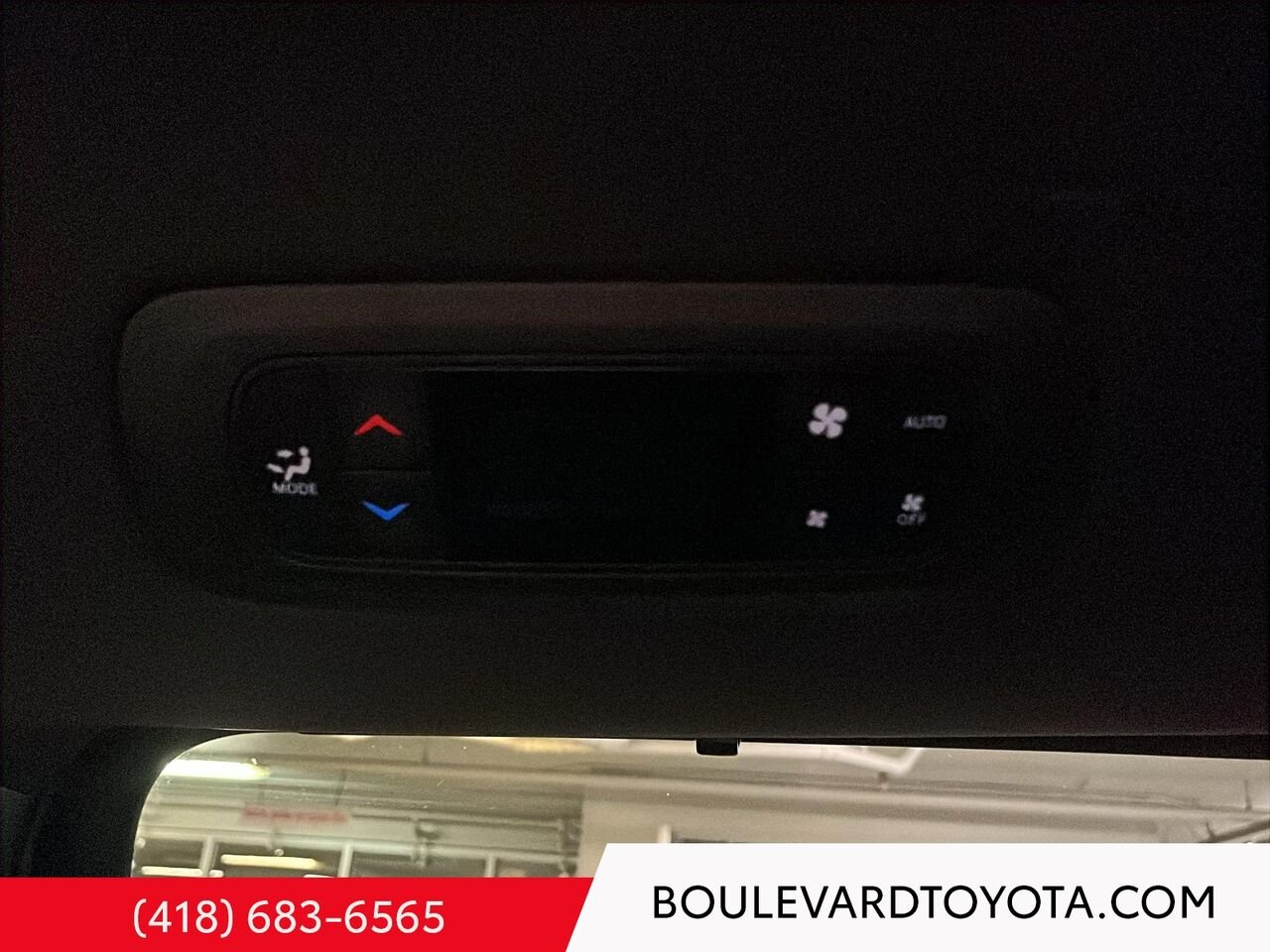 2022 Chrysler Pacifica 100232A-096 | TOURING Black Québec - photo #17