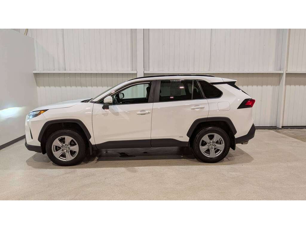 Toyota RAV4 2022 Blanc Val-David - photo #3