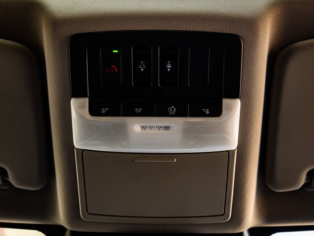 2023 Nissan Rogue AWD SV Moonroof Beige Sherwood Park - photo #27
