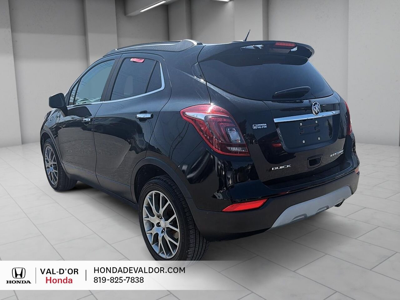 2018 Buick Encore Tourisme sport 4 portes AWD Black Val-d'Or - photo #3