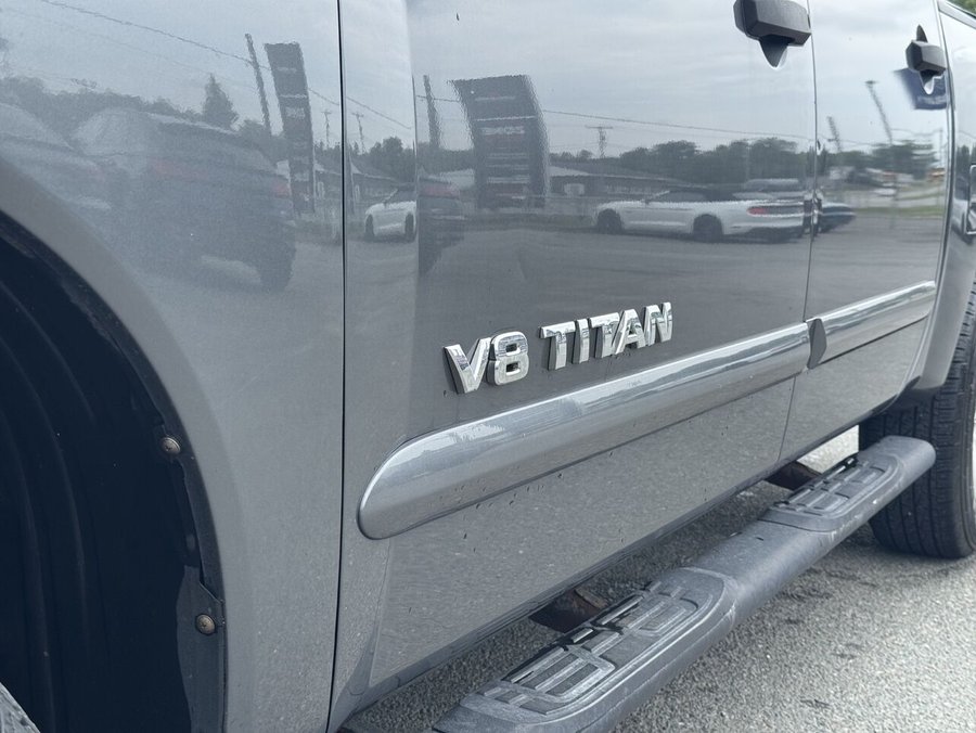 Nissan Titan SV 2014 2014 Gris