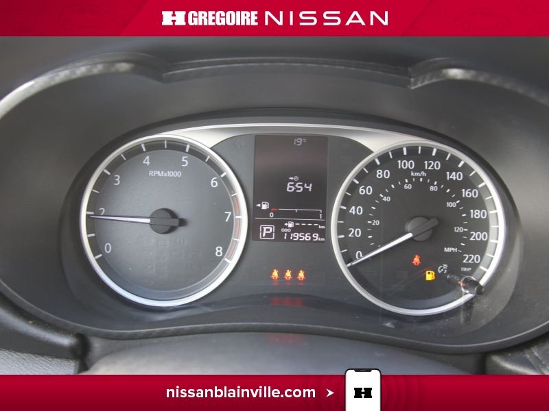 2022 Nissan Versa Black Blainville - photo #13