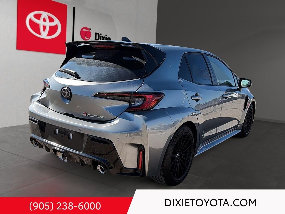 2025 Toyota GR Corolla Leather Interior, Heated Seats, Alloy Wheels, Heated Steering Wheel, Bluetooth Heavy Metal Mississauga - photo #8