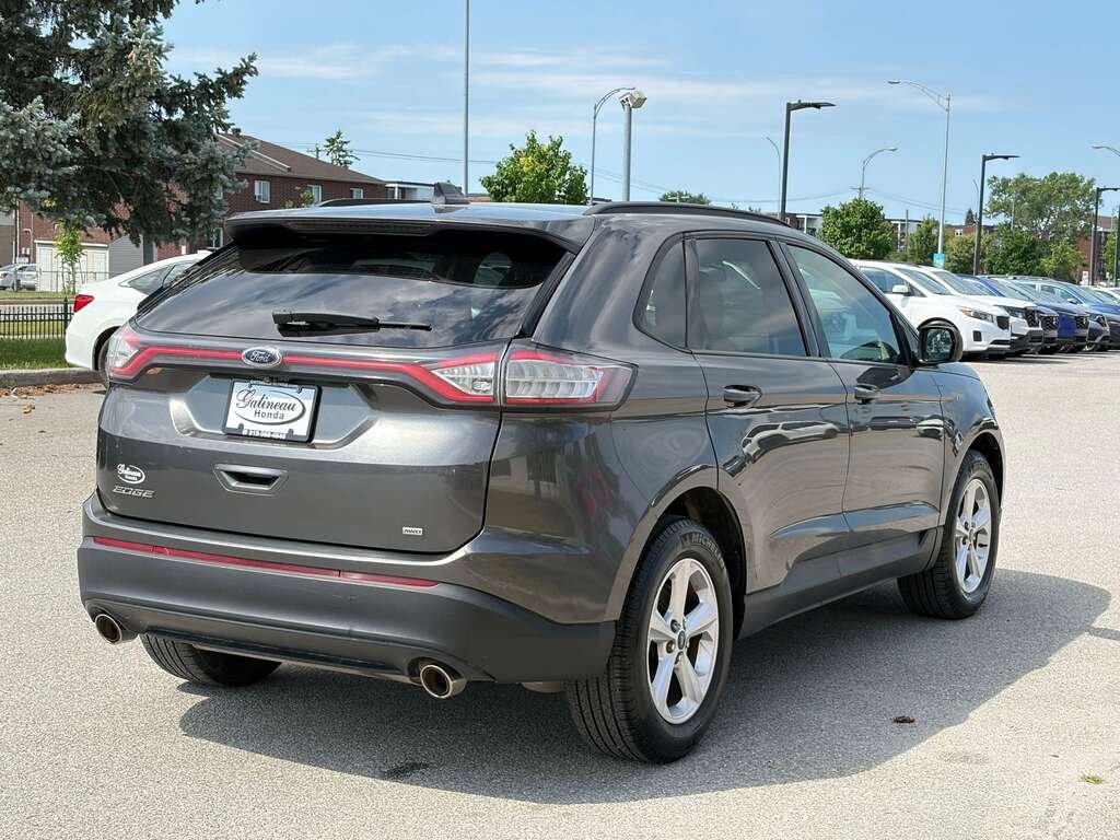 Ford Edge 4dr SE AWD 2015 Gris Gatineau - photo #5