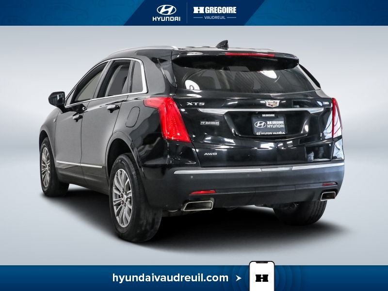 2018 Cadillac XT5 Black Blainville - photo #7