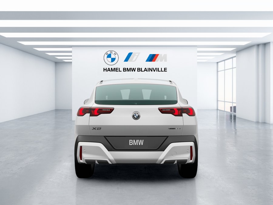 BMW X2 2026 2026 Blanc alpin non métallique