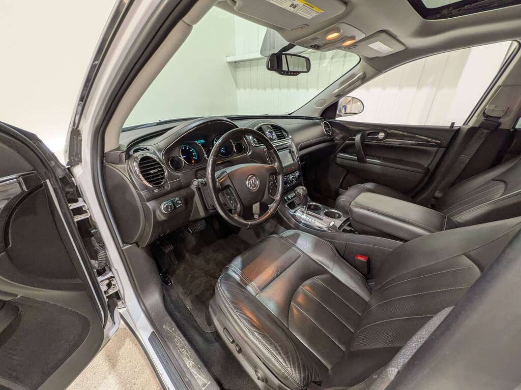 Buick Enclave AWD 4dr Leather 2016 Blanc Val-David - photo #7
