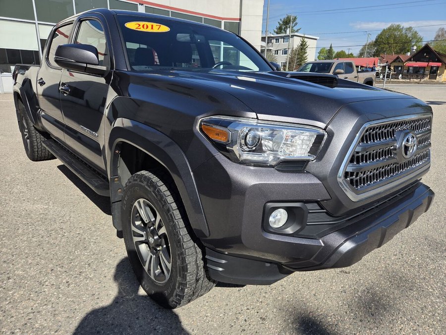 2017 Toyota TACOMA 2017 Magnetic Grey Metallic
