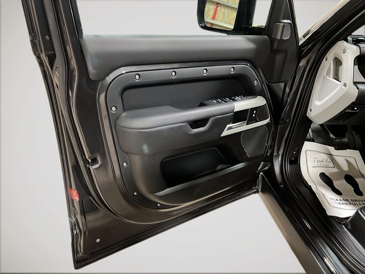 Land Rover Defender 2024 Gris Québec - photo #10
