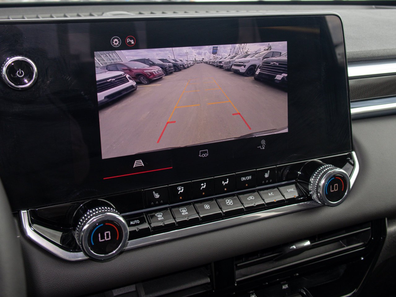 2024 GMC Canyon 4WD Crew Cab Elevation Black Sherwood Park - photo #25