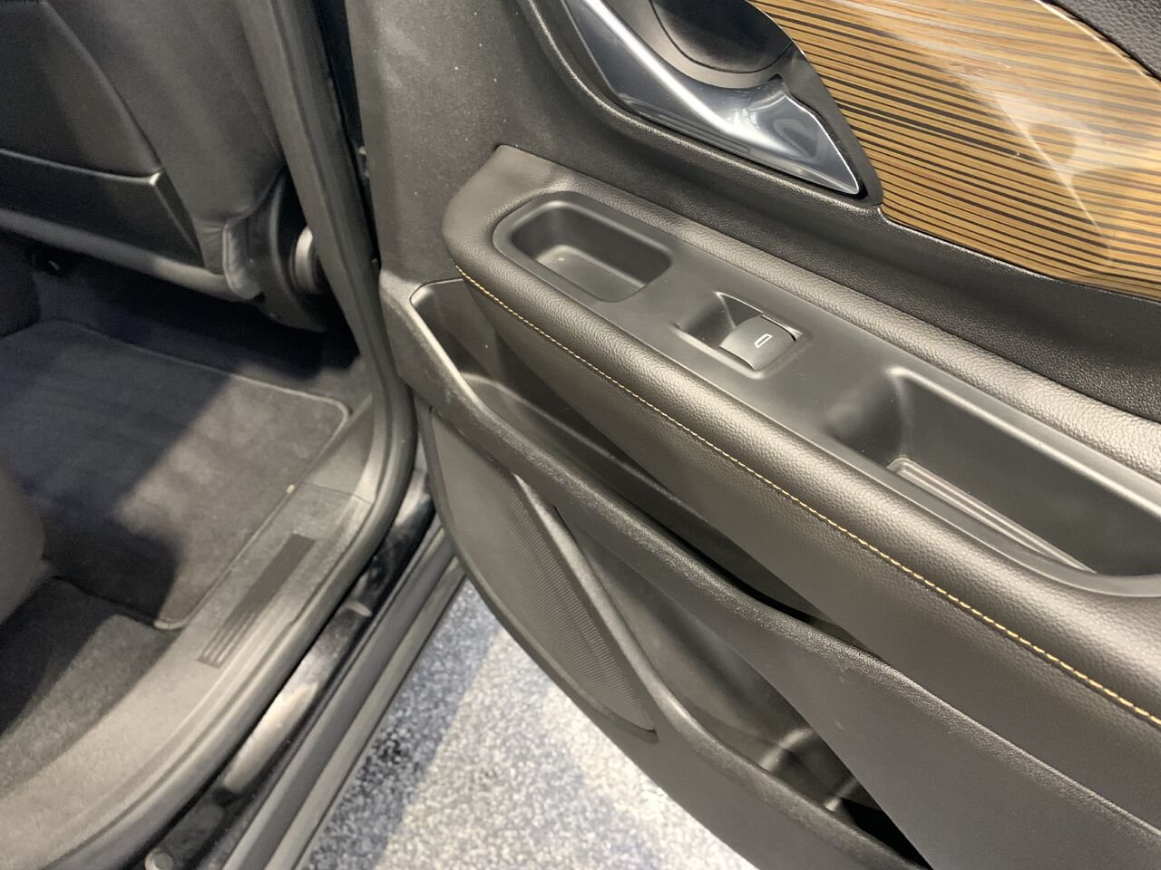 2021 GMC Terrain SLE AWD Black Châteauguay - photo #15